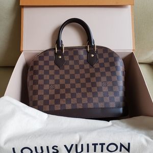 Authentic Louis Vutton Alma Bag